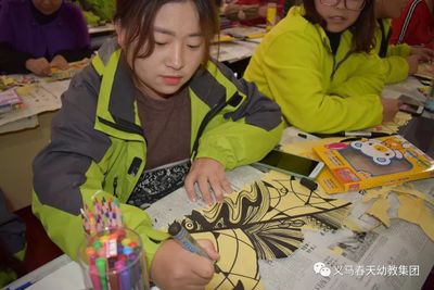 在創意中收獲，在培訓中成長——義馬春天幼兒園開展教師美術技能培訓活動